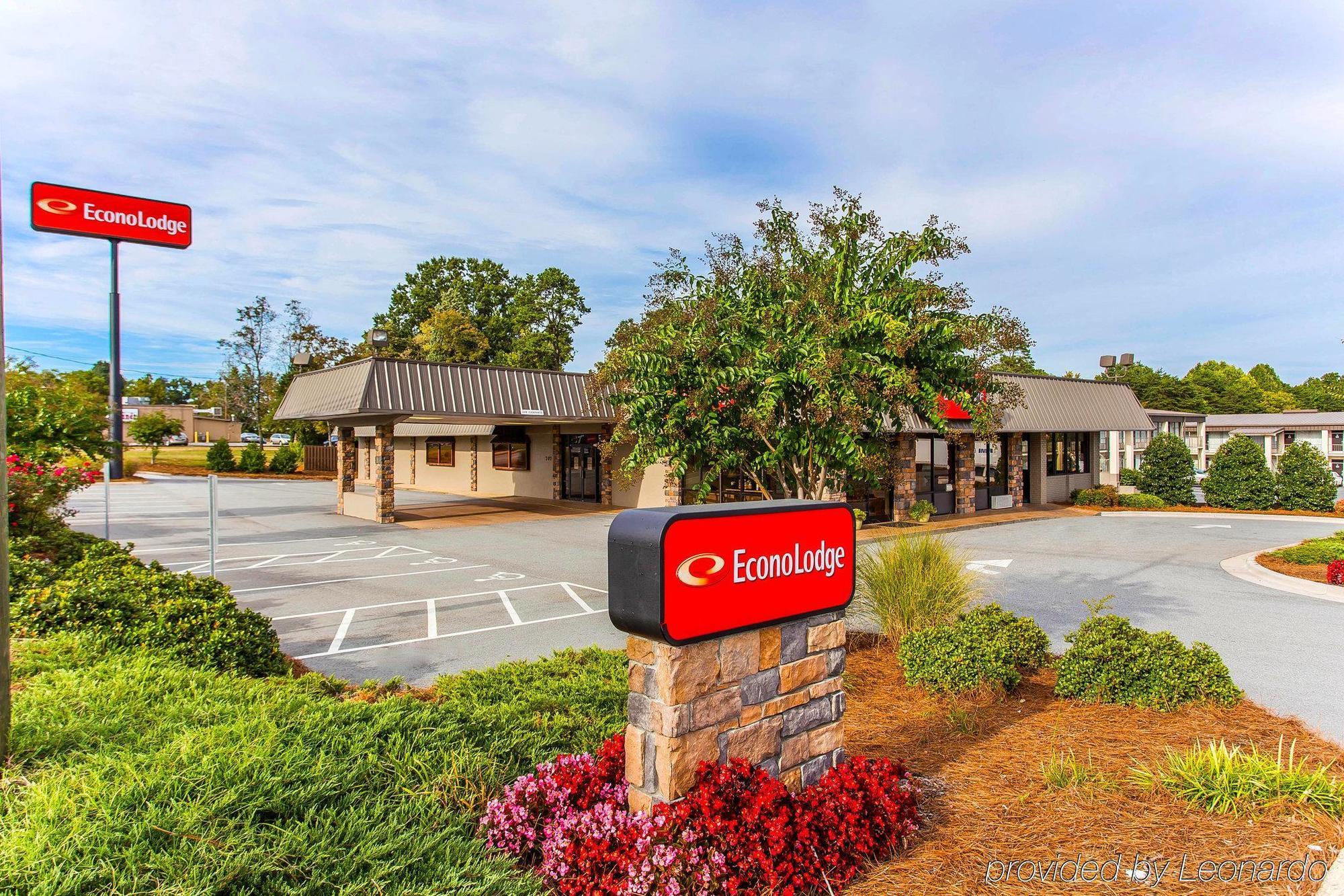 Econo Lodge Kernersville Extérieur photo