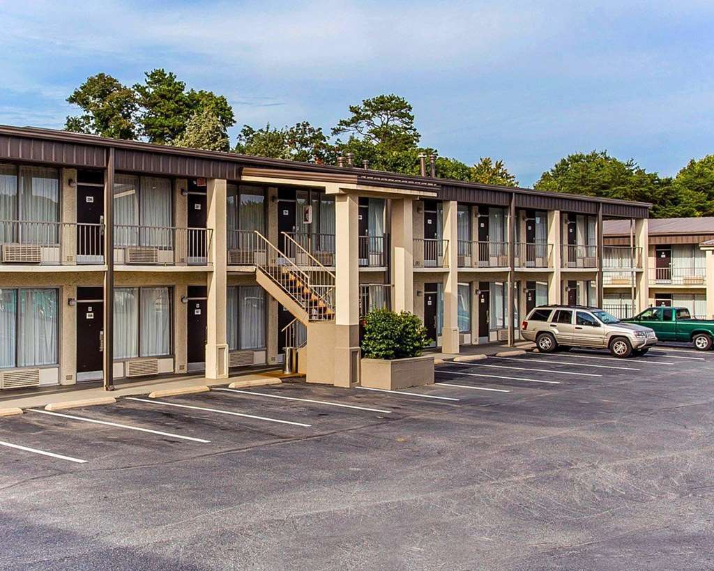 Econo Lodge Kernersville Extérieur photo